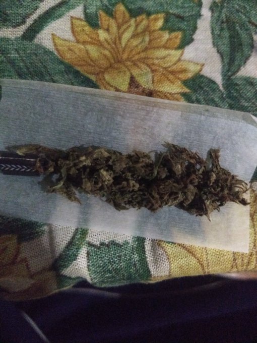 Aca por fumarme uno, que bebe quiere una pitada 🤭😏 https://t.co/llBw8Q73x9<a href="/tag/packsonlyfan"class="tags"><span>#packsonlyfan</span></a><a href="/tag/packdeadolescentes"class="tags"><span>#packdeadolescentes</span></a><a href="/tag/packstetonas"class="tags"><span>#packstetonas</span></a>