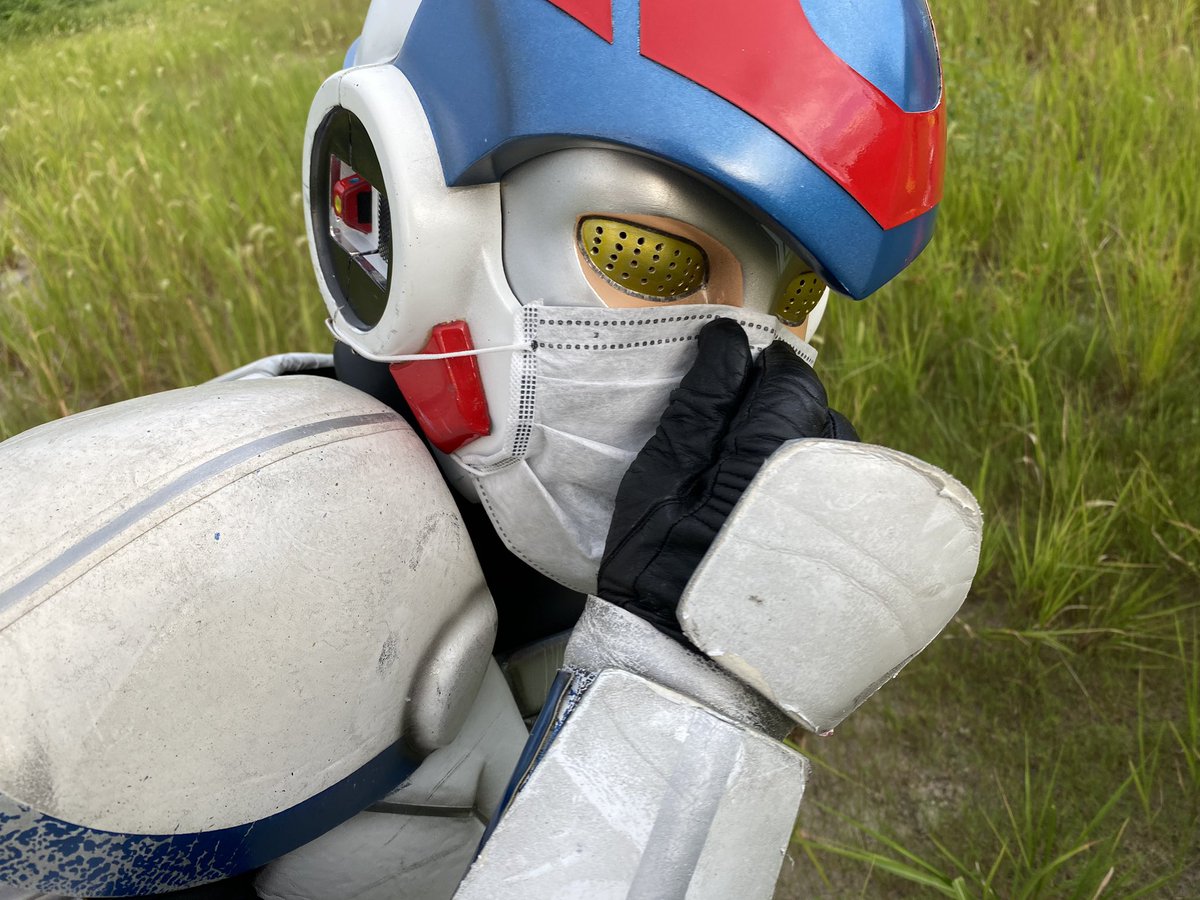 時空機動隊 本部 セイバーに対して くさいくさい 言動と体臭が と嫌がる時空機動隊カイセー T Co At7f0mepmb Twitter