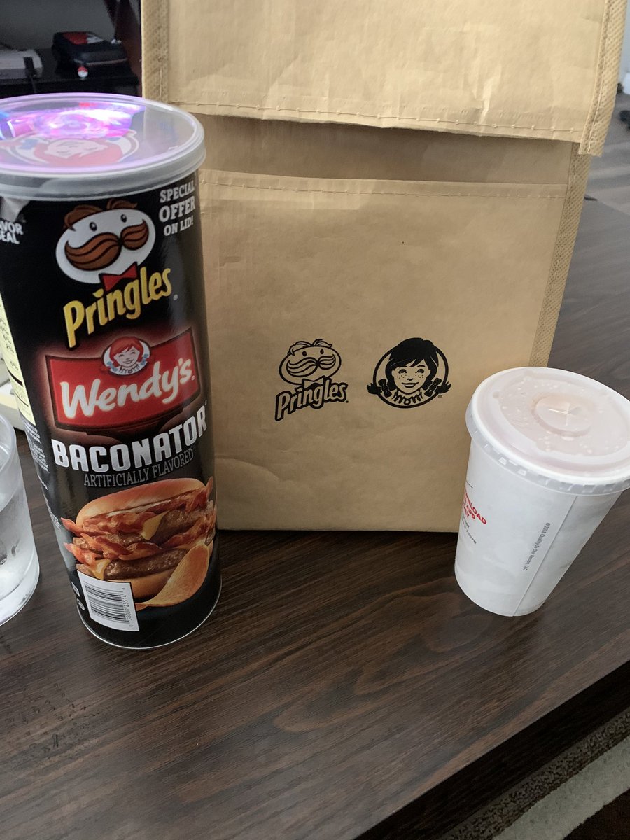 DragonBabyT's tweet image. Thanks @Pringles @Wendys @gofooji !!! #DippableBaconator