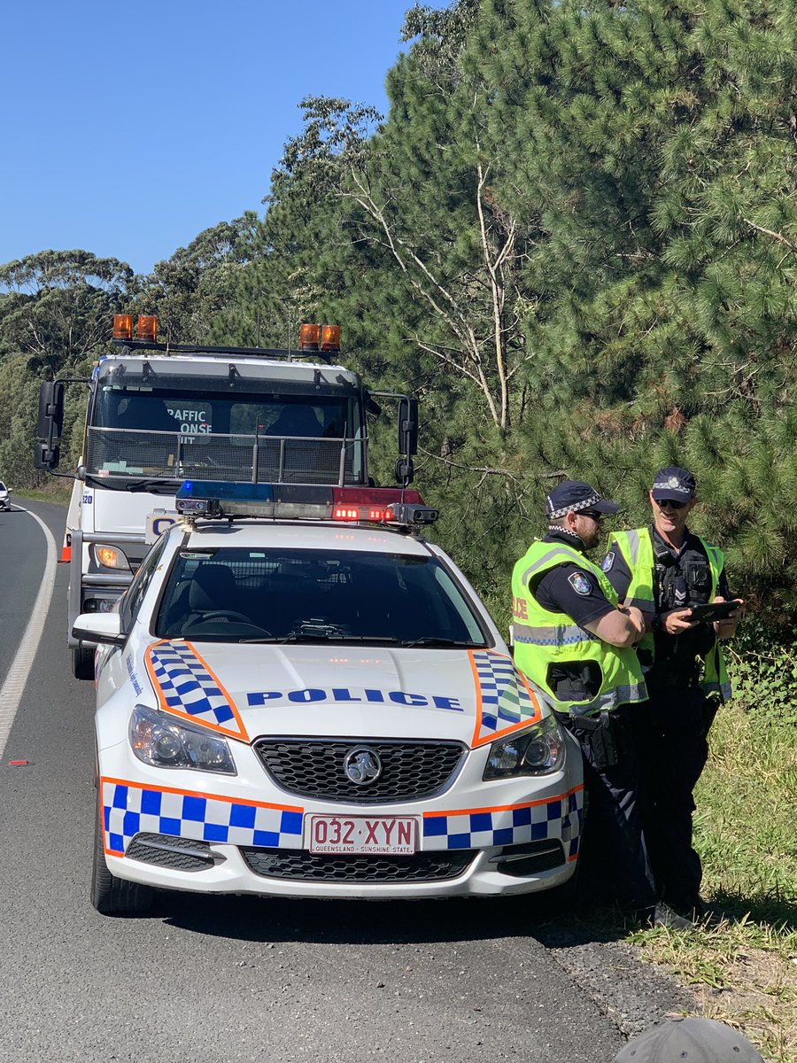 JacobChicco's tweet photo. A man has died at Forest Glen following a single vehicle crash. 

Emergency services remain on scene. 

The Bruce Highway is banked up for kilometers and lengthy delays are expected. 

#WINNews6pm https://t.co/SouVLrrNul