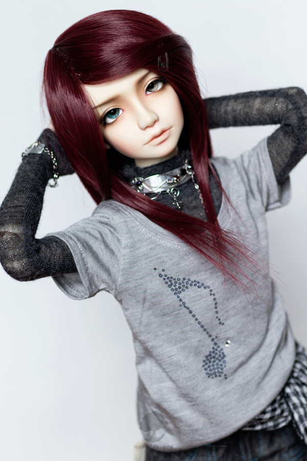worldruined's tweet photo. It's hard to find cool & casual clothes for SD boys, so I use SD13B/SDGrB and SD girl clothes... ^^;
Jocelyn is a Heart sculpt by #annaqueen; faceup by #annaqueen
t-shirt by @Flupinus
turtleneck by @LushBerry_
shorts by #peche
jewelry by #mizuato
plaid scarf by @plug_yuka https://t.co/cM194hEIwc