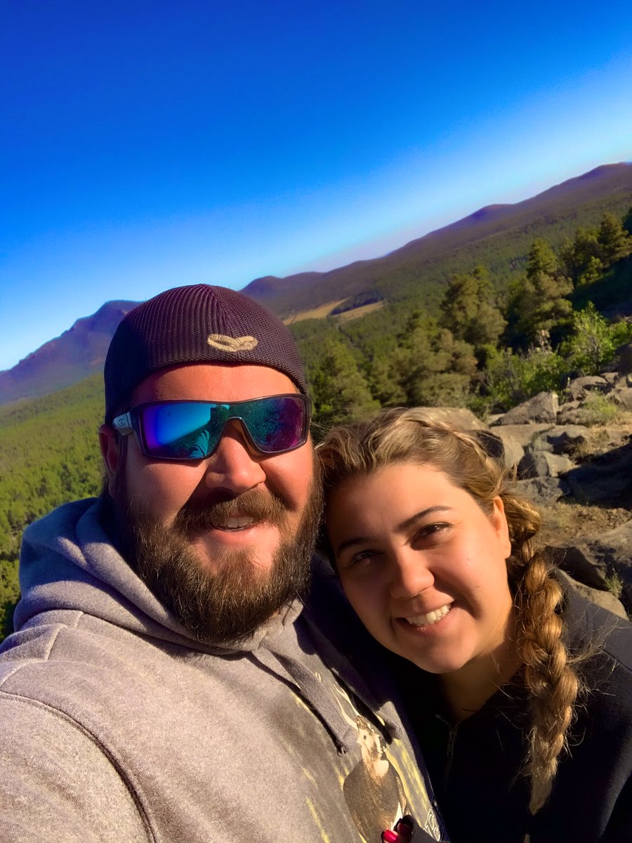 ChelseaOgram's tweet photo. Keep asking myself how I got so lucky. We are literally living our best lives 💕 https://t.co/5LnDJiabTG
