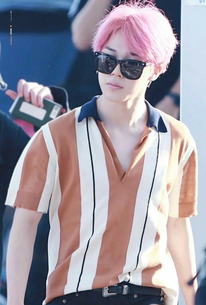 ─ Jimin with glasses - a thread