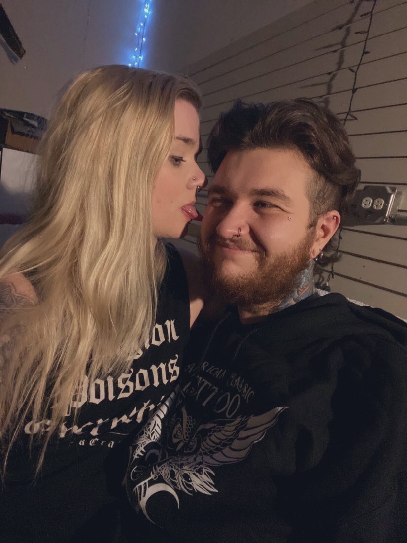 gandomer's tweet image. 