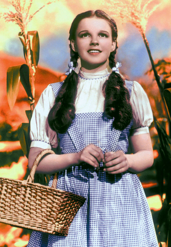 eaparkstweet's tweet photo. I don't understand why some get preferential treatment. 

Companies get money from the government all the time. Why and where does it go besides the owner's pocket?

I think they say, "Senator, it's not for ME; think of Dorothy back home." https://t.co/Lv5vI67efq
