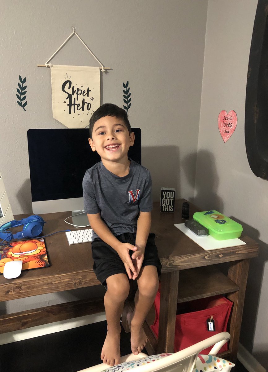 denesesita7's tweet photo. Wishing our colleagues, families, and resilient ROCKSTAR teachers and students a wonderful 2020-2021 school year!🌟Mrs. Cornelius, thank you for making the beginning of our school year such a smooth one.❤️🧑🏻💻🧑🏽💻🌱🍎#PK4 #2ndgrade #KoldaCadet #CCISDFamily #CCISDProud @rgonzalez1414 https://t.co/KCsTmfJOar