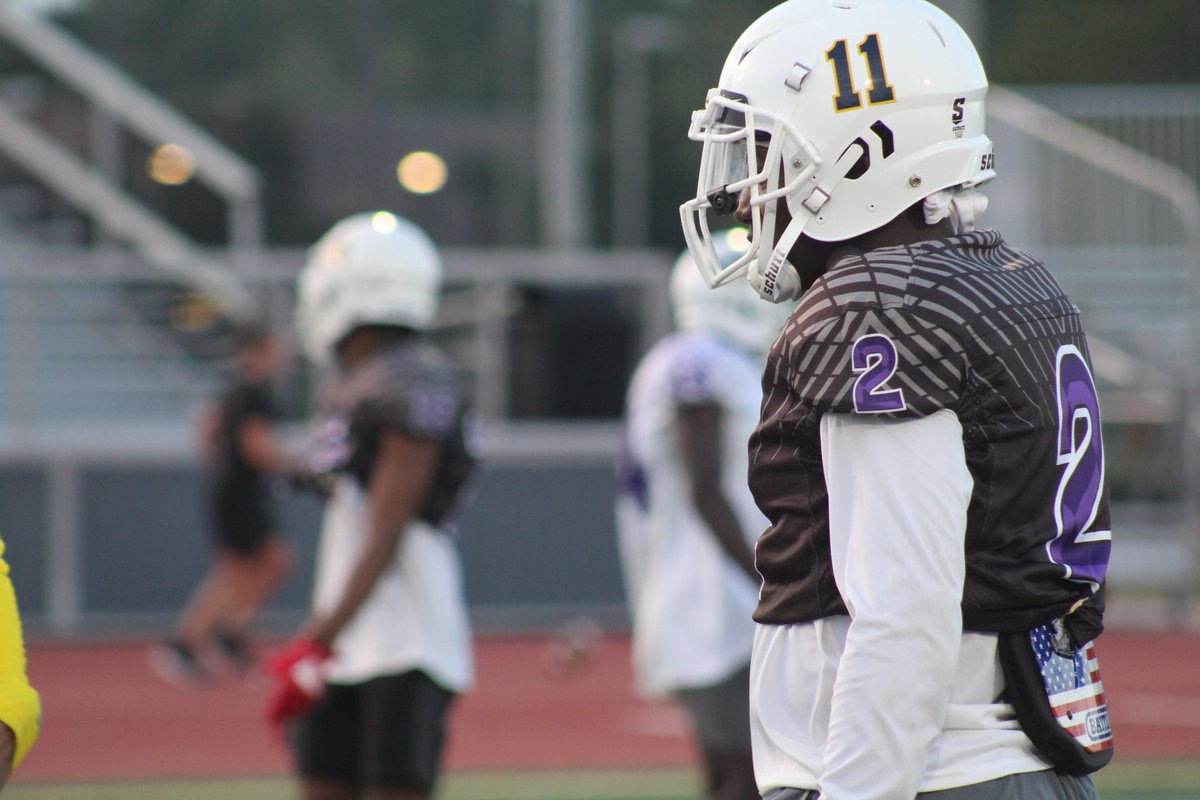 CandaceMartino's tweet photo. Night practice happening in Myrtle Beach right now. @MBPrep a little over a week out from season-opener against Jireh Prep. Story tomorrow on @WBTWNews13 https://t.co/wogNEOrhkt
