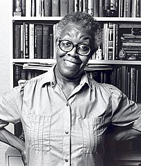 BobMarcacci's tweet photo. —
virtual
real school. We
jazz cool
—
#GwendolynBrooks is
#haynaku is hay(na)ku
#micropo is #microcool https://t.co/pTfyBqgjqQ
