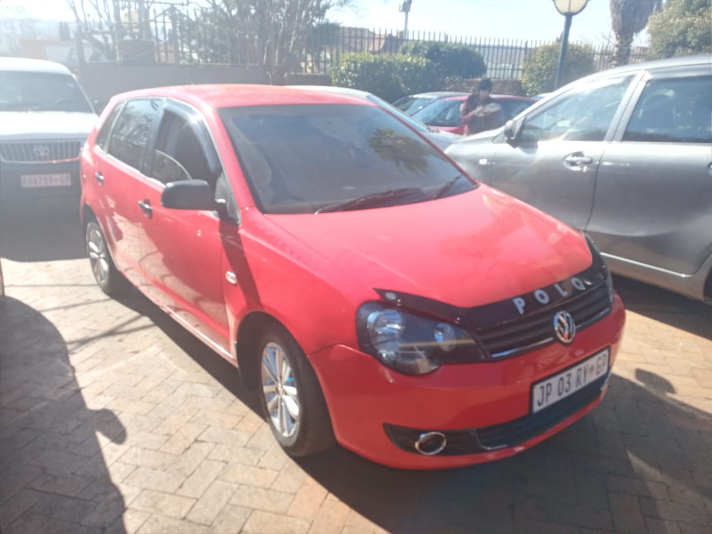 ShefieldCars's tweet photo. Vw polo vivo 1.6, 2013 model, 89000km, R85000 #Level2 #BoityEngagedByMaps #Gomora #ZodwaFindsVusi https://t.co/gn4Rve7Y1y