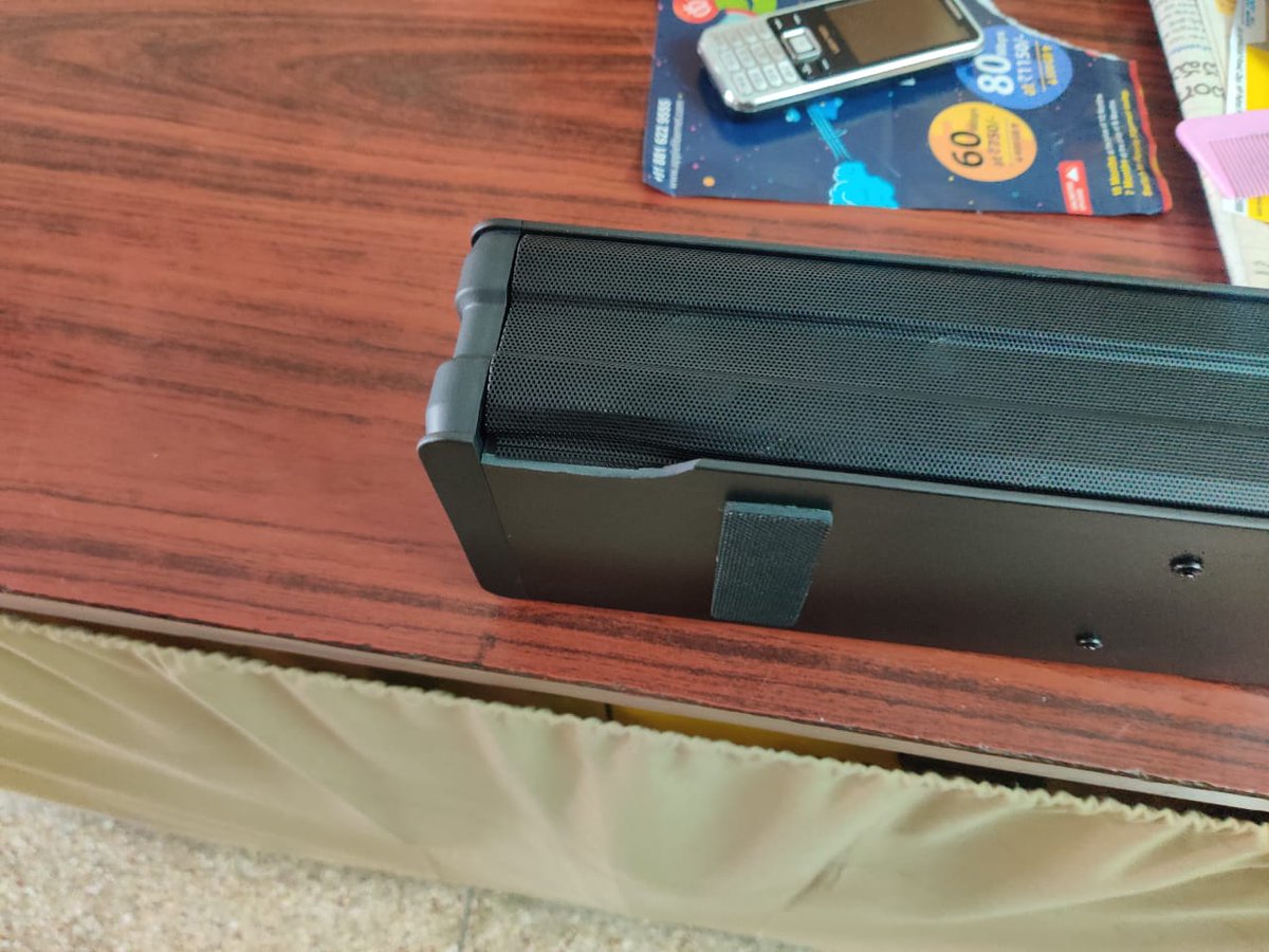 manideep006's tweet photo. Worst experience by @amazonIN @AmazonHelp 😖
Both the package and product is not good. I don't know it's working or not because I didn't even use it after I've seen in this condition.
I just replaced the product this time hoping for good one🙏 https://t.co/gG6qcugT3k