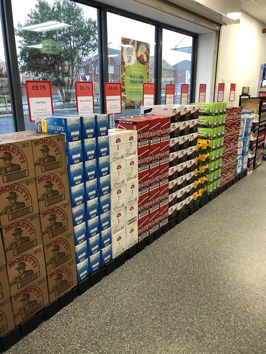 AmeshDavda's tweet photo. Stunning addition to the Lincolnshire Co-op family, Clipstone..fantastic job by all teams, good luck to Fay and the team 👍@lincscoop @CraigAddy123 https://t.co/I7FBMWrvGV