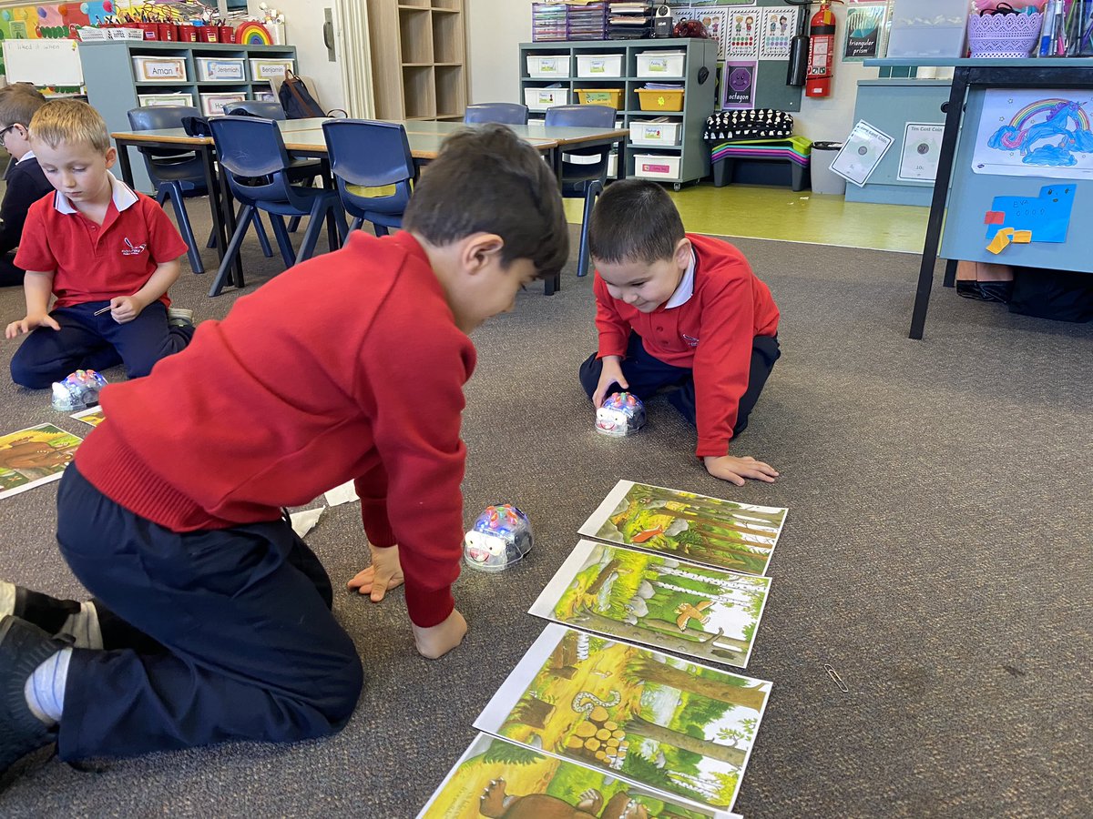 Today we used the Blue Bots to retell the Gruffalo story. 😄<a href="/rydalmereps/">Rydalmere Public</a> <a href="/bek_zadow/">Bek Zadow</a> <a href="/melissa_j10/">Melissa James</a>