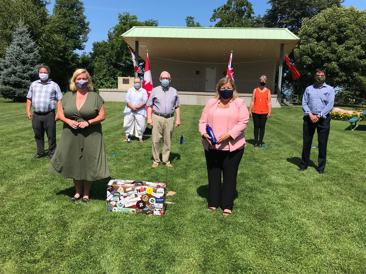 LisaThompsonPC's tweet photo. Welcomed Minister ⁦@MacLeodLisa⁩ to ⁦@GoderichON⁩ where she announced that approximately $550,000 will be invested by our government to support a number of art, culture, heritage &amp; tourism initiatives in #Huron - #Bruce like the ⁦@HuronWaves⁩ Music Festival https://t.co/a9r4vXU3RN