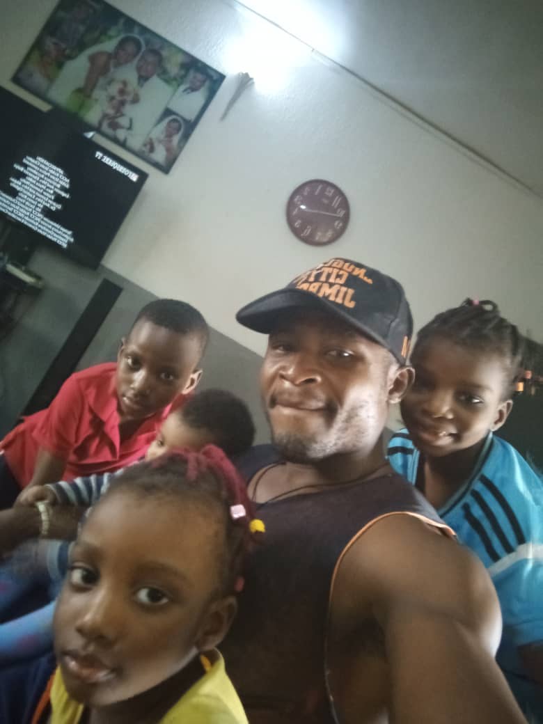 saintchima042's tweet photo. ◼️
Dear God,
May you bless our morning and may you keep us and our familys and friends safe.
Amen.
⬜
#SaintChima042 #SaintChimaobi042
#SaintChima #SaintChimaobi
#Saint #Chima #Chimaobi #AmbitiousRider @SaintChima042
⬛️
#042AmbitiousRider #042Conneh #042Material https://t.co/VIYz5SCXKf