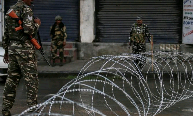 tarksheel4ever's tweet photo. Dear #Kashmiris, I Am Sorry That an Apology Is All I Have to Offer https://t.co/vP19PJDhPp by @thewire_in

#Kashmir #Article370 #KashmirLockdown #WTFNews #KashmirBleeds #PelletGuns #UnjailKashmir #JammuAndKashmir #Saffronization #MODIAtWork #KashmiriPandits #DeathOfDemocracy https://t.co/48MVvkTt3u