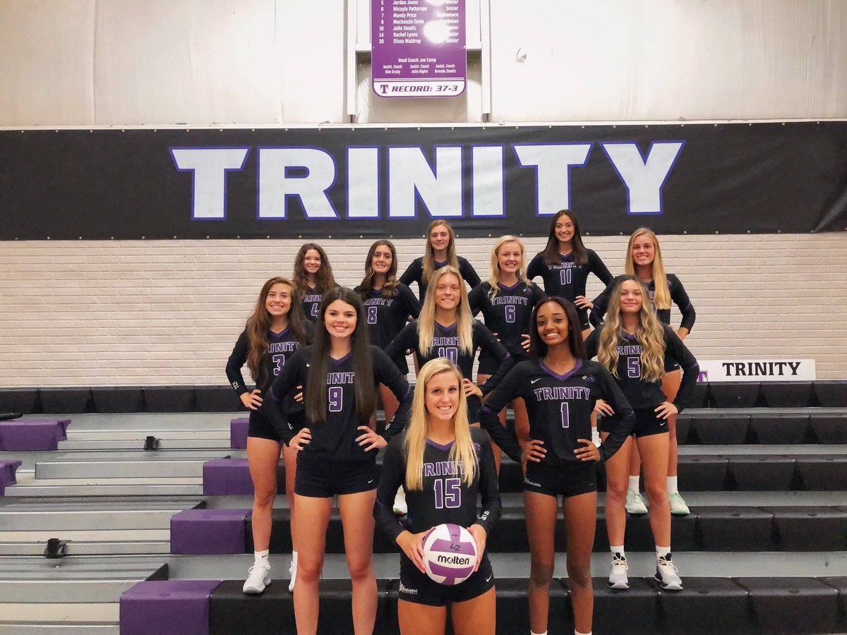 Here's your 2020 Varsity Volleyball Team!
