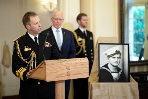 Australian_Navy's tweet photo. Teddy Sheean to be awarded posthumous Victoria Cross https://t.co/VcCXin1oti #AusNavy #NavyDaily https://t.co/MwUGbh39ci