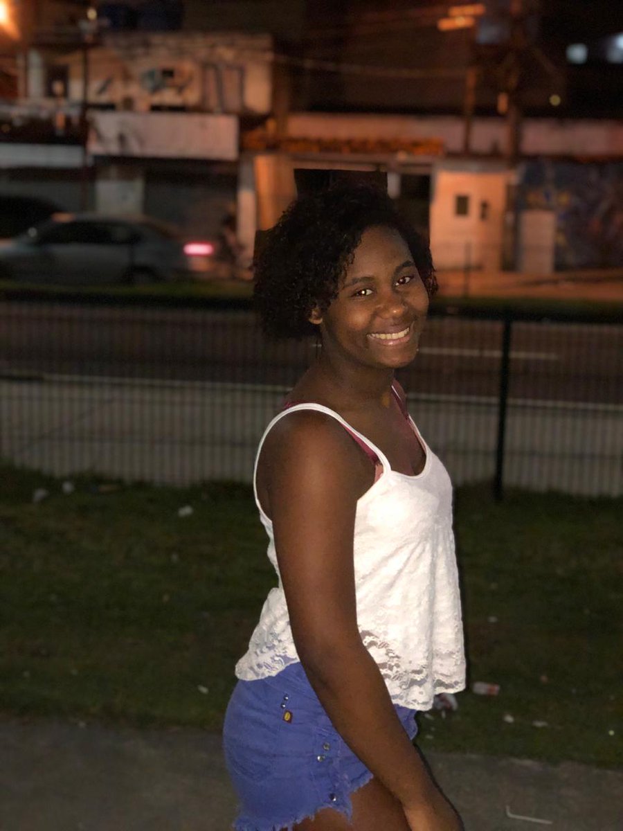 treem_Laryy02's tweet photo. 😁//😁 https://t.co/9jGWzGXtwl