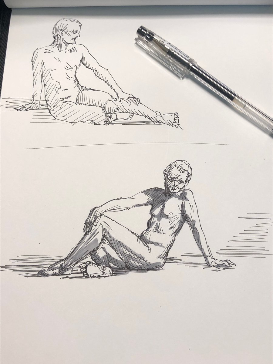 #おはクロ
初のお爺さん!シワを描くの楽しい!
たるんだお腹と彫りの深い目元をもっと描きたい

アナログはpc画面と手元のノート、あっちこっち見るのがまだ慣れない。 