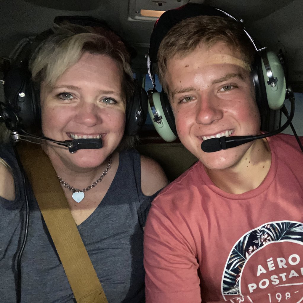 SusanAMcVay's tweet photo. Night flight with the boy! #MyPilot ❤️✈️ https://t.co/24Hf55RvM3