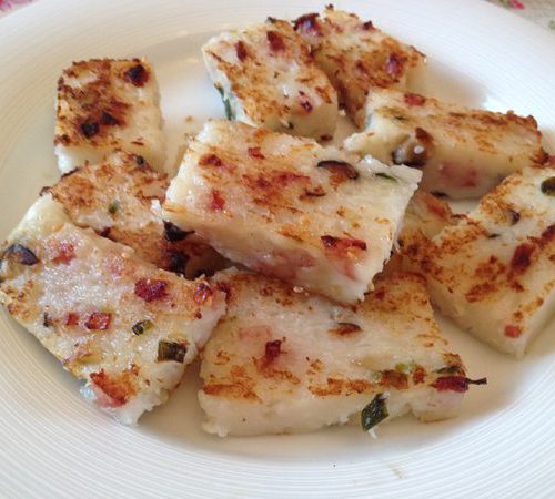 8.) Turnip Cake (Lo Bak Go). Don't be fooled by the name. You're supposed to eat these for lunch.