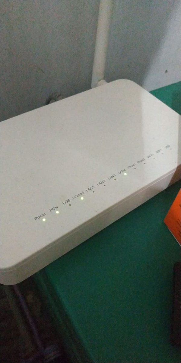 abbeRO's tweet photo. @IndiHome Dear CS, lokasi di Slipi Jakarta Barat, dari jam 10.00 indihome down, no pelanggan 121711112389,agustinus budiarto, lucunya br sore kmrn di tawarin update speed 20mbps, kenapa ya? udah cabut  colok modem  5X https://t.co/j4bDww02EX