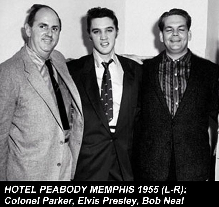espofootball's tweet photo. #OTD Aug15,1955 #ElvisPresley is in Memphis with manager #BobNeal, #ColonelParker & his dad #VernonPresley. A contract is signed naming Parker @ElvisPresley's special advisor https://t.co/6OVZsr90Dc