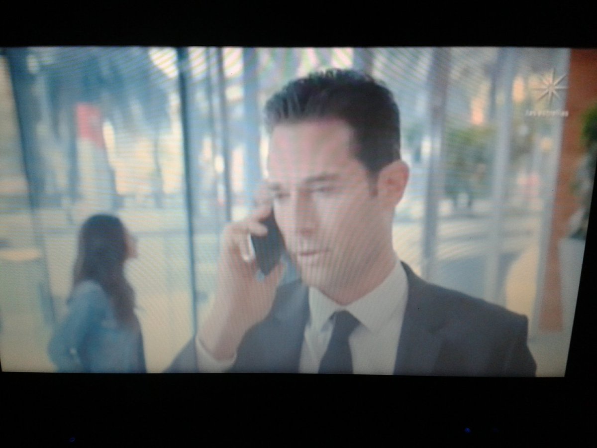 otro capitulo genial de #ElDragón <a href="/sebastianrulli/">Sebastian Rulli</a> #MiguelGarza