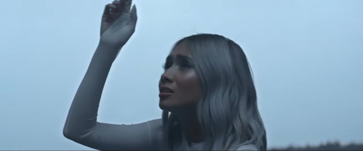imhissanctuary's tweet photo. It's too beautiful, can't wait for the album! #NIKILOSE #StreamLose #moonchild https://t.co/qGKVUuNh6V