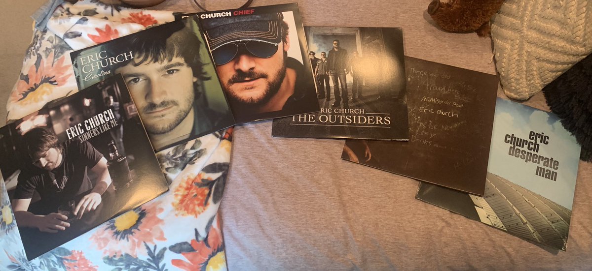 Finally completed my collection of @ericchurch albums on vinyl. #ChiefMerchandise #InVinylWeTrust