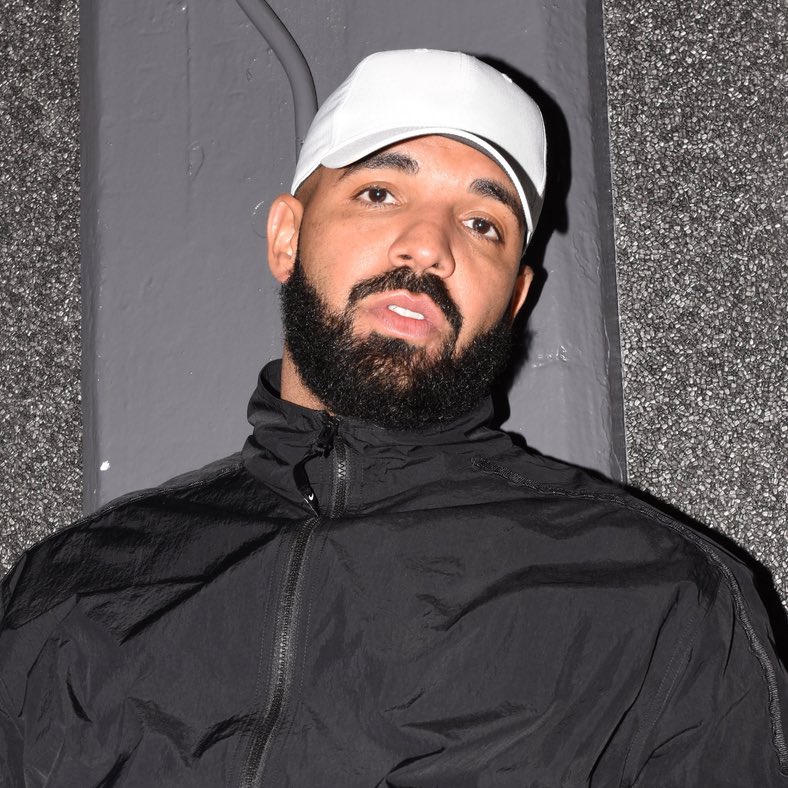 MusicNewsRumor's tweet photo. .@Drake teases in a new Instagram post that he will release new music this Friday, August 14:

“TMRW MIDNIGHT 🤍” https://t.co/a7QAisqFyy