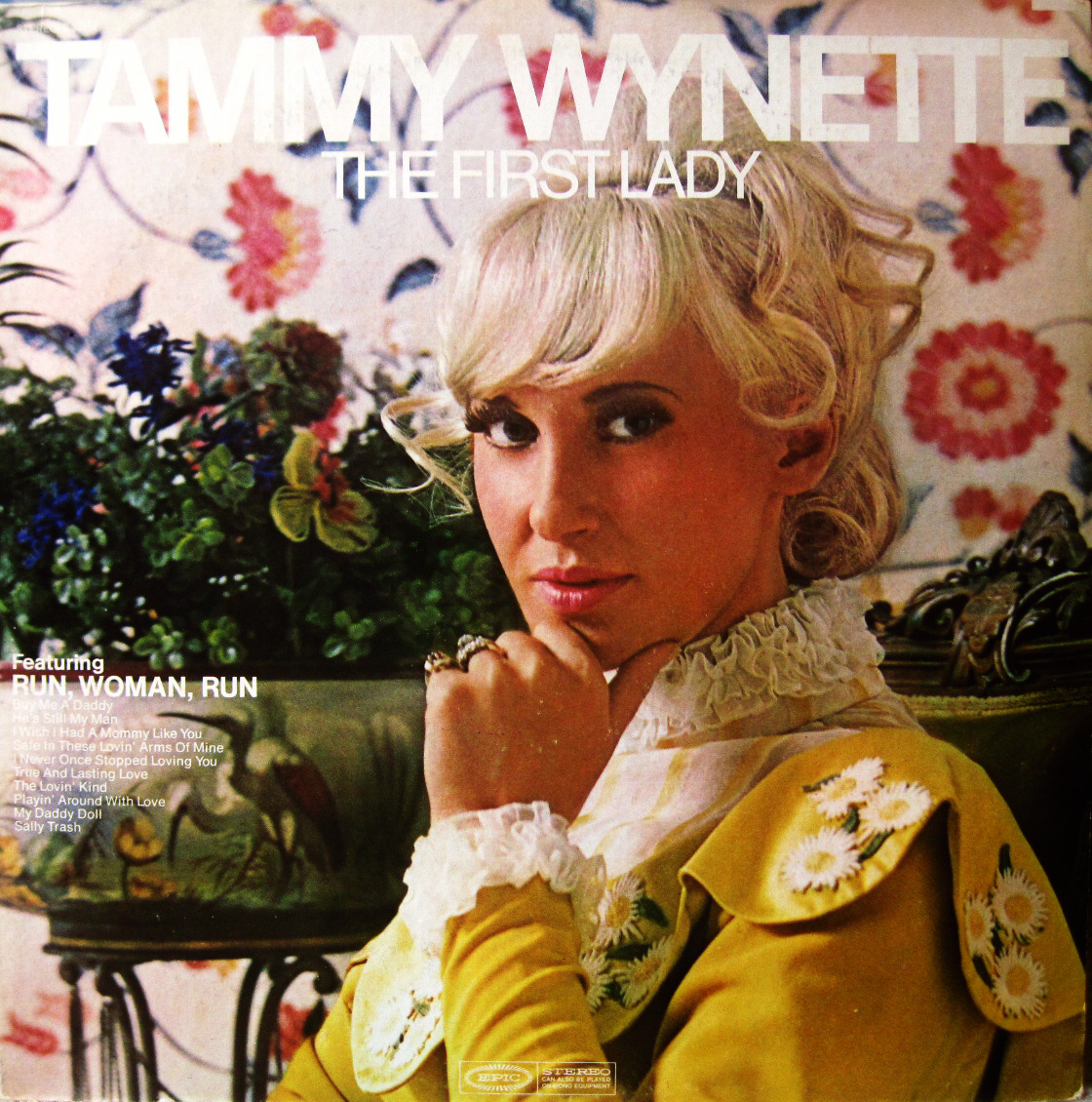 MadMax1861's tweet image. #50YearsAgoToday the #TammyWynette #1single #RunWomanRun (written by #DanHoffman  #AnnBooth  #DukeGoff ) was released #August131970 #August1970  #FirstLadyOfCountryMusic #CountryMusicHallOfFame #TheFirstLady #QueenOfCountry #TammyTime #Tammy #ItsTammyTime #QueenOfCountryMusic