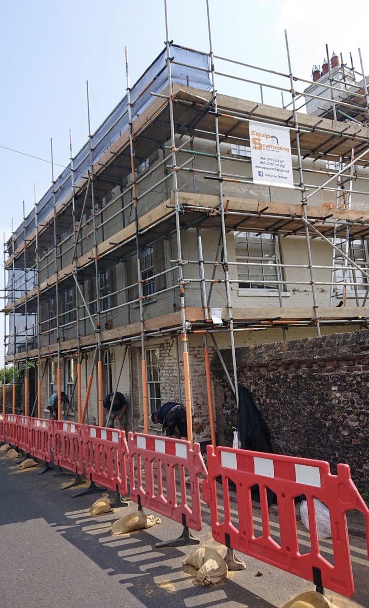 equipscaffold's tweet photo. Little bit over in #Deal #Kent #EquipScaffolding #Scaffold #SafeAccessMadeEasy https://t.co/zmqrWf7Khw