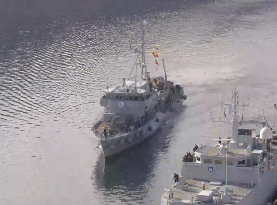 WarshipCam's tweet photo. German Navy Frankenthal-class minehunter FGS Groemitz (M1064) coming into Tromso, Norway with Standing NATO Mine Countermeasures Group One (SNMCMG1) - August 13, 2020 #groemitz #m1064 #snmcmg1 https://t.co/5xu3fIwsqm