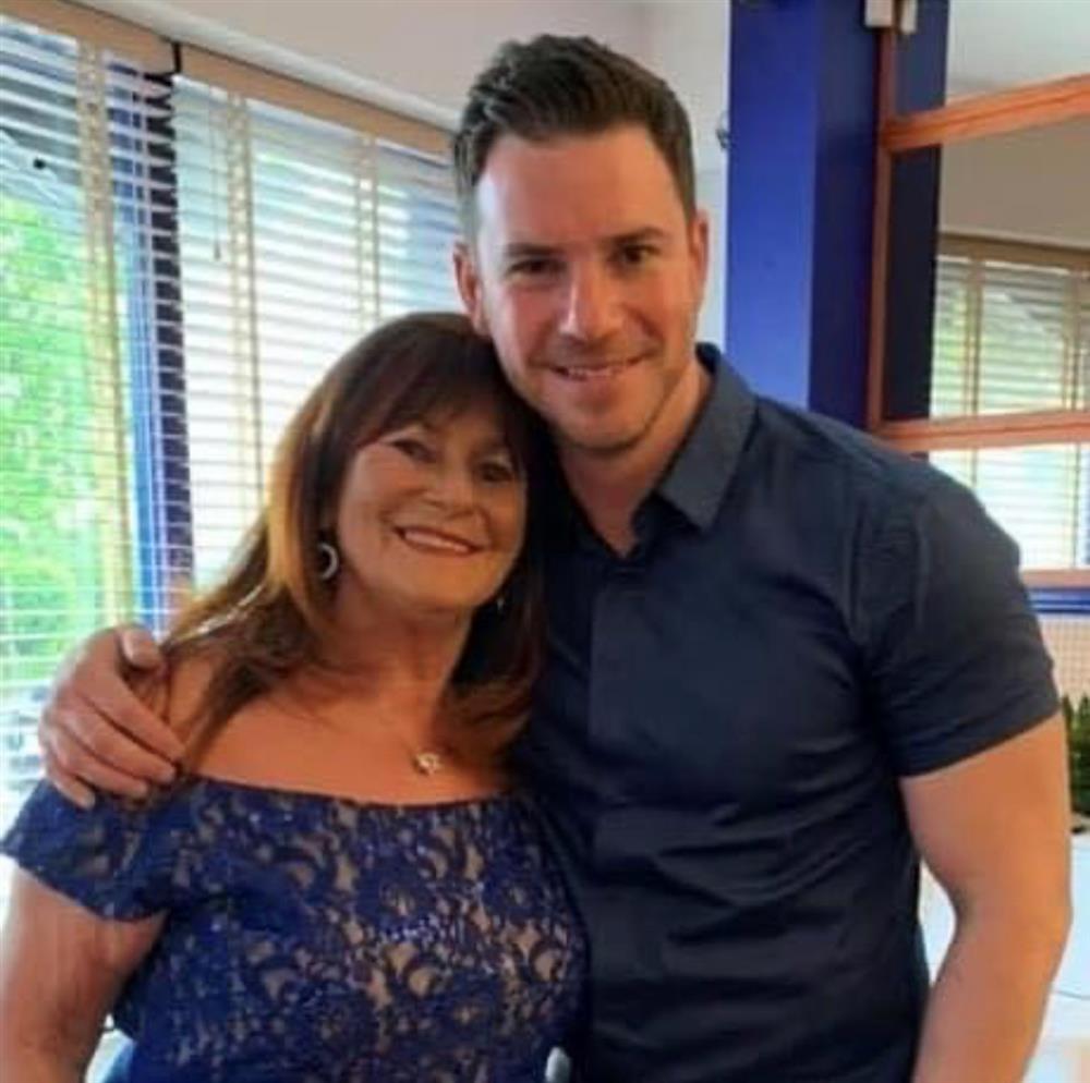 SupportHospital's tweet photo. This is Adam with his mum Hazel who has been a patient in Queen's Hospital since May. Adam is cycling from London to Southend &amp; back to raise funds for our Neuro Rehab Unit. Please retweet and let's help him achieve his target!
https://t.co/HtAwZAf25d
@adamshine100  @BHRUT_NHS https://t.co/I9fpA9c94H