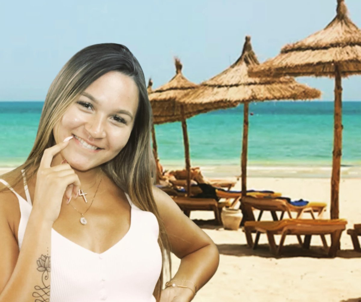 CProject20's tweet image. Emelie te gast in onze studio. Wij zoeken steeds nieuw jong talent. Kijk op onze website voor meer info: c-project.be

#talent #artiest #zingen #optreden #muziek #party #dj #antwerpen #feest #radio #idool #thevoice #cultuur #dans