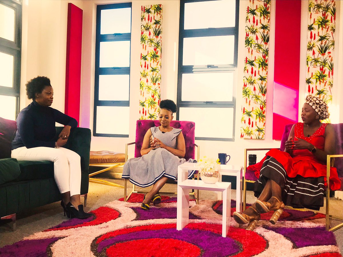 gun_tv_'s tweet photo. Watch |Pan African Morning we are live on Starsat channel 500. Today we are joined by Tessa Romola Pule a life skills coach. https://t.co/mPjL1FpjtF 

#youthEmpowerment #passionateYoungWomen 
#communityDevelopment https://t.co/0K8OFmqieT