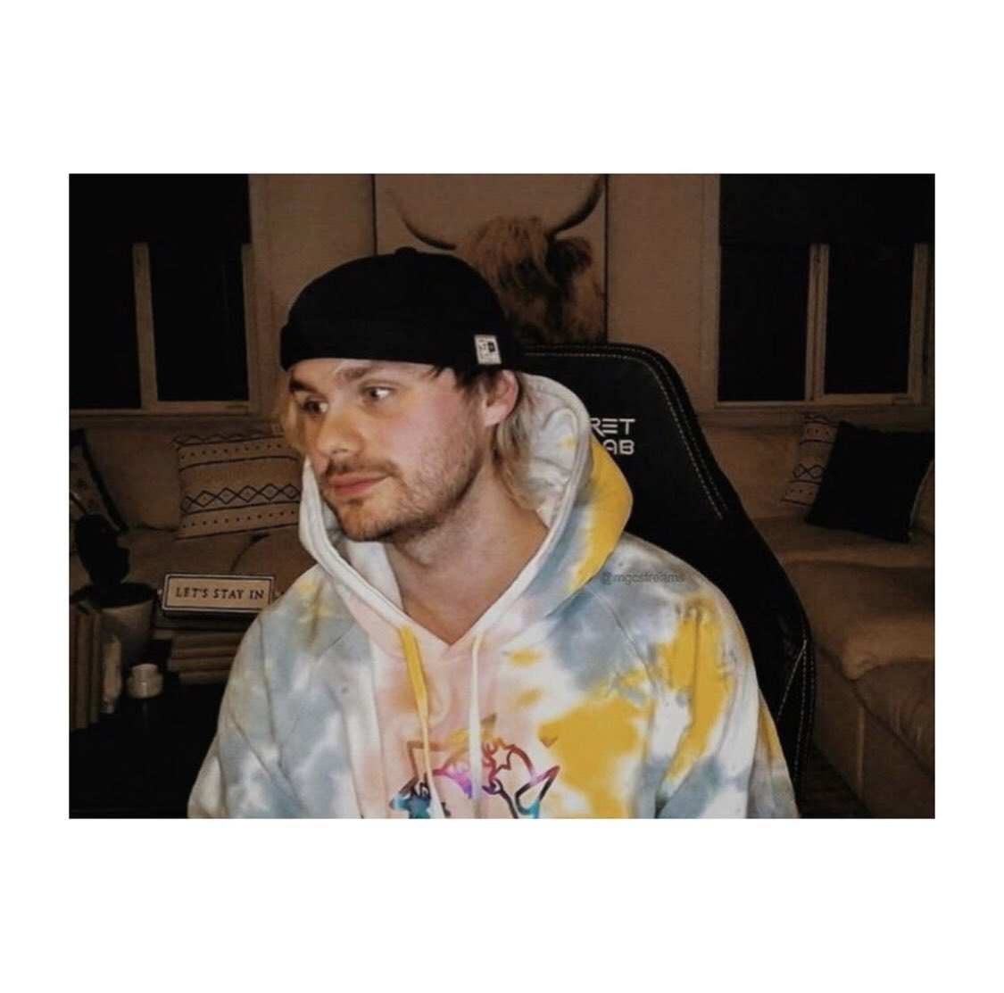 michael streaming on twitch because i miss ita thread