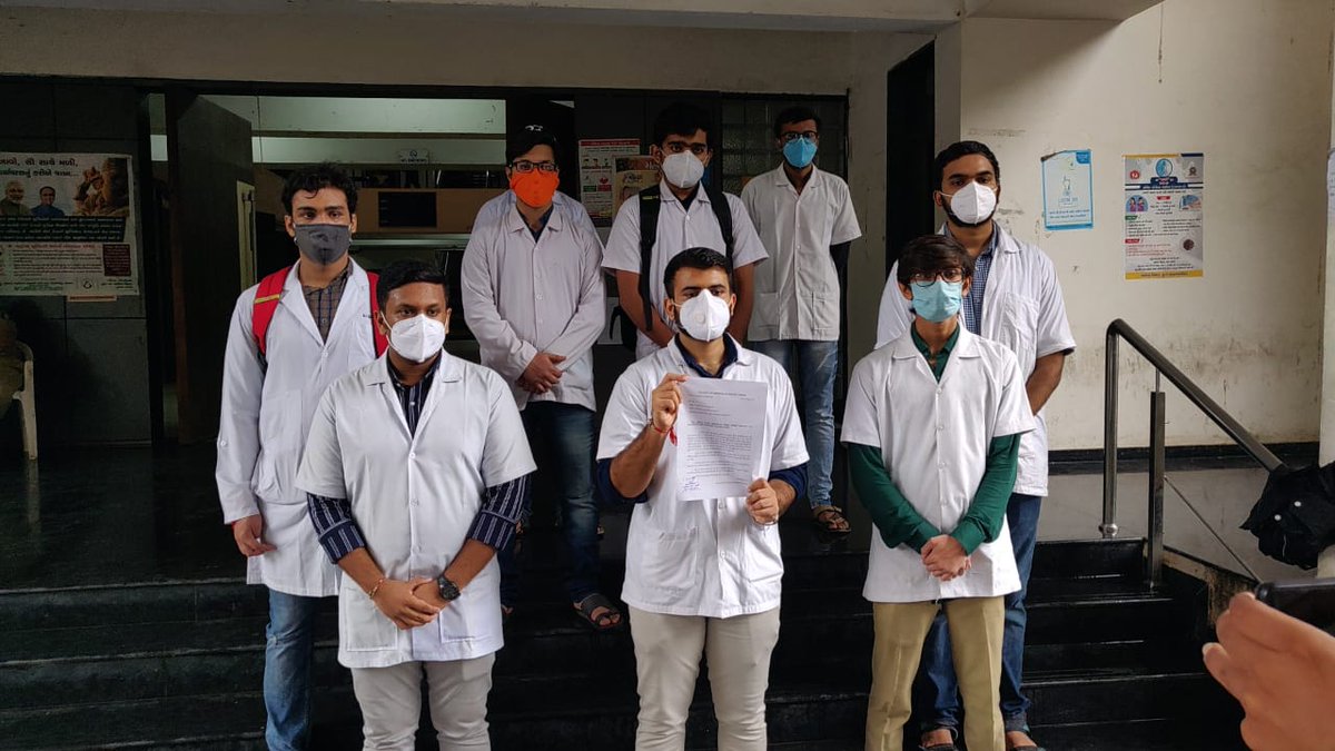 Gujarat SFI Medical Students' Union tweet media