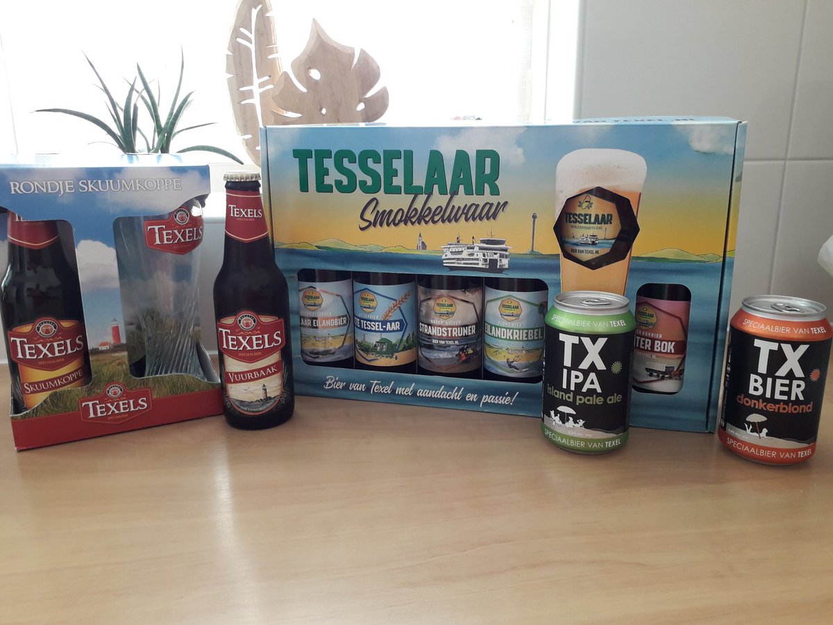 Mgjroerdink's tweet photo. Souverniertjes scoren, voorlopig zit ik wel goed #texel #tesselaar #texelsbier https://t.co/cTIhfsNZUt