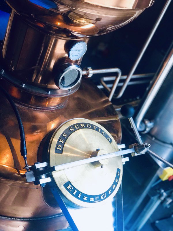blackpowdergin's tweet image. Here she is folks, Eliza Grace our 500 litre still manufactured by Desstill Uk. We can’t wait to fire her up and to open our doors once again to the public but this time to some very special distillery tours!
#naturallyspirited