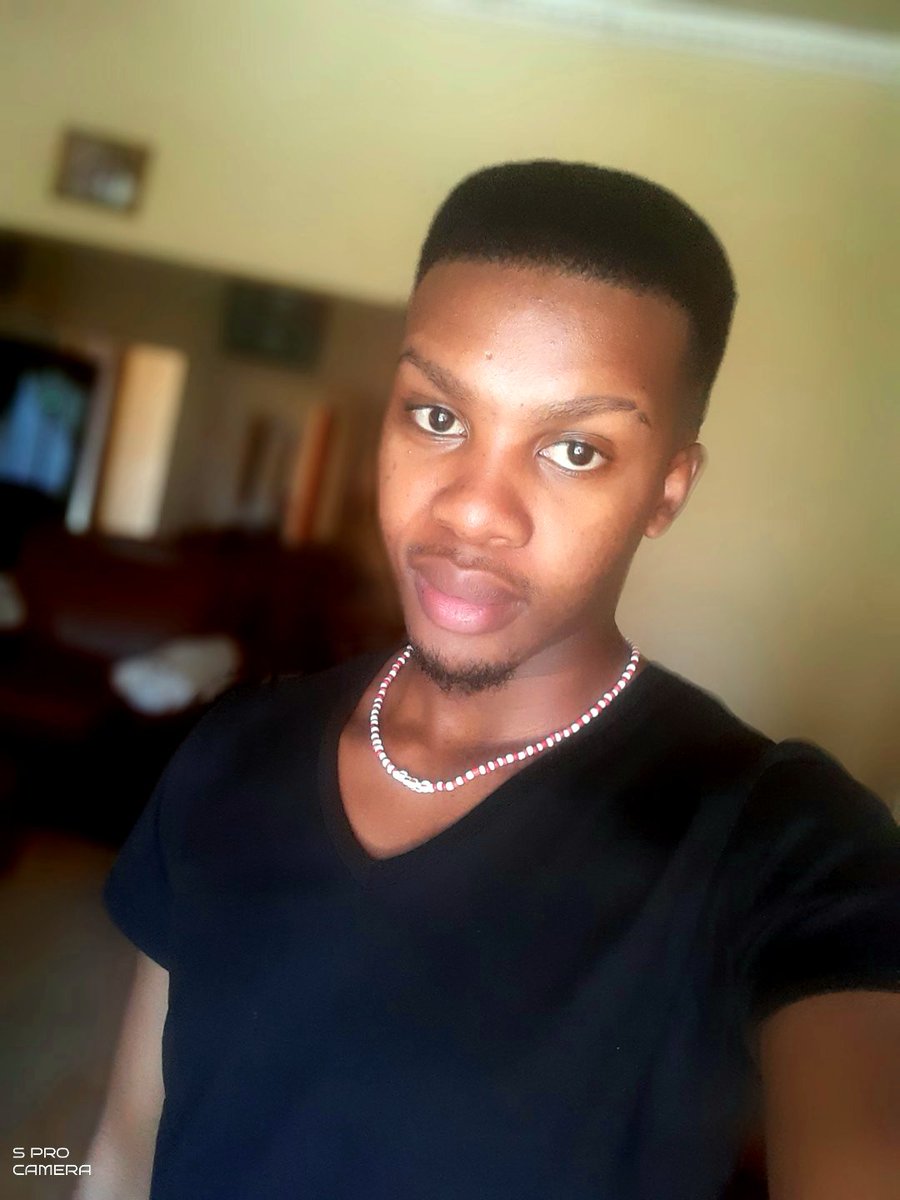 tselechris's tweet photo. Been gaining since this lockdown started. https://t.co/zwcqvY2hcE