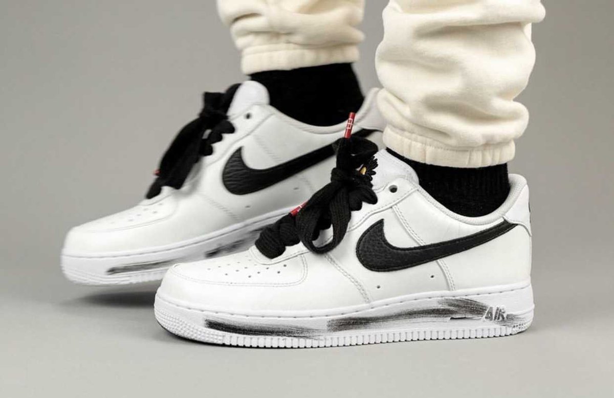 snkrdunk_jp's tweet photo. 【🔥9月発売】
PEACEMINUSONE × NIKE AIR FORCE 1 "PARA NOISE WHITE/BLACK"
猛烈な人気を呼んだPEACEMINUSONE/G-DRAGONとNIKEのコラボによって誕生したAIR FORCE 1 "PARA NOISE"からセカンドカラーが9月に発売予定！
📱https://t.co/DNowv8E9NX

#ナイキ #PEACEMINUSONE #GDRAGON https://t.co/w0txdwGwUX