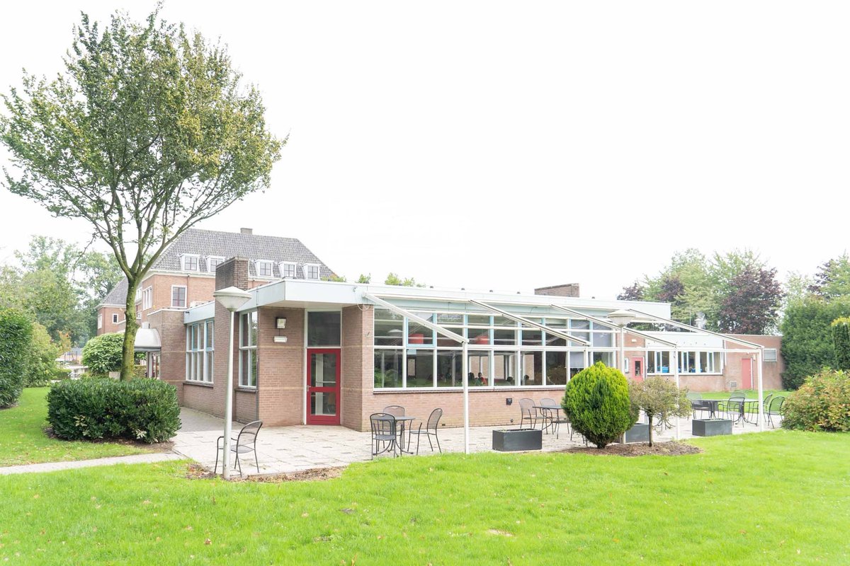 Restaurant Zideris gesloten
We krijgen regelmatig vragen of ons restaurant aan de Cuneraweg 12 in Rhenen open is voor recreatieve bezoekers (wandelaars of mensen die kanovaren op De Grift). Helaas is het restaurant gesloten en kunnen wij jullie jammer genoeg niet verwelkomen.