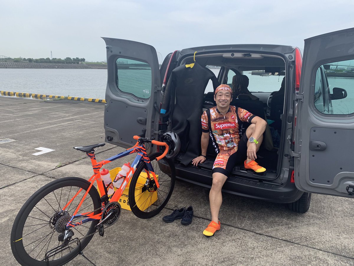 安田大サーカス 団長 安田 カーセンサーの取材 8月日発売 Nestobike カングー カーセンサー ルノー ルノーカングー