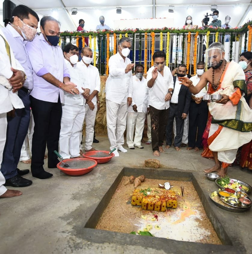 MinisterKTR's tweet photo. Ministers @KTRTRS, @trsharish, and @SabithaindraTRS participated in the ground breaking ceremony of Medha Rail Coach Factory in Kondakal villlage, Shankarpally, Rangareddy District. https://t.co/d84k4WgvNF