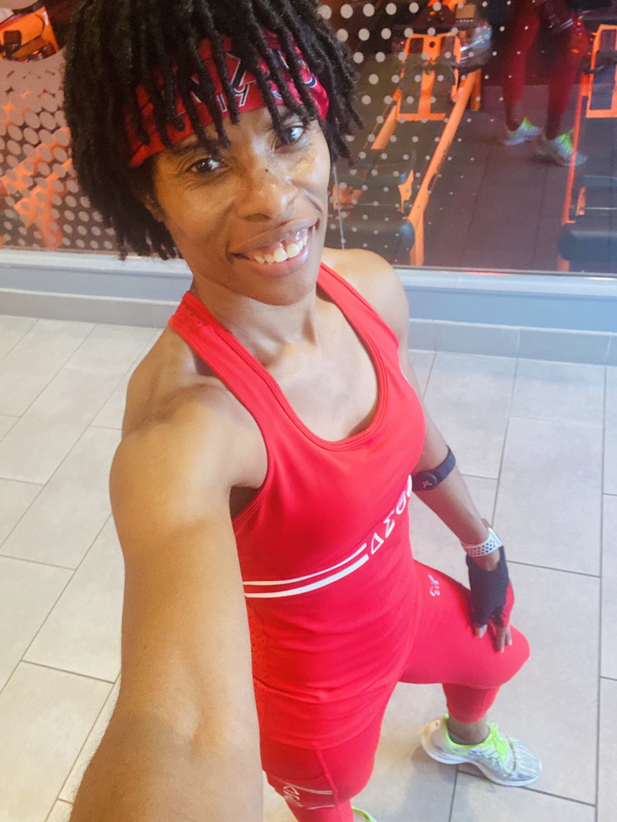 candy0004's tweet photo. What a workout @otfgermantown1! I really felt the burn! #otflife #morelife #orangezone #fit #fitness #divafit #endurance #strength #power #burpees #allouts #blessed #thankful #grateful @orangetheory https://t.co/8Nrs1xGL1l