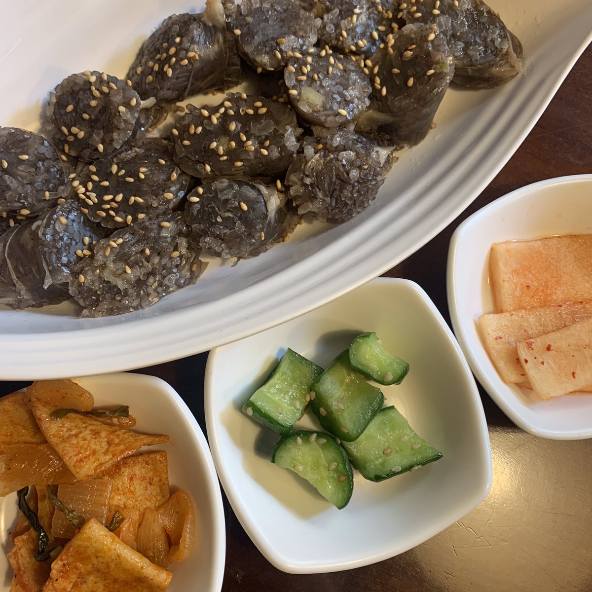 jongno_bonga's tweet photo. #ジョンノ本家 です！🐷❤
⠀
ご来店誠にありがとうございます🥰
またお待ちしております❣️❣️
写真のメニューはスンデでございます🙆🏻‍♂️🙆🏻‍♀️ ⠀
スンデはトッポギと相性が良くてみなさんもこの相性をぜひ試してみてください❗️
⠀ https://t.co/HqAynalcGw