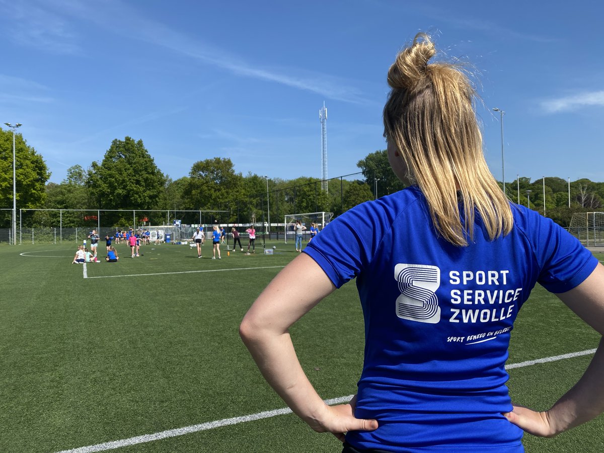 Samen met @doomijn en Stichting MVO de Siggels zijn wij opzoek naar een Allround Sportcoach voor ons sportpark De Siggels in Zwolle-Zuid. Ben jij degene die wij zoeken? Reageer dan vóór 24 augustus op deze toffe vacature: bit.ly/2XVooHX #sportbso #sport #bewegen #coach