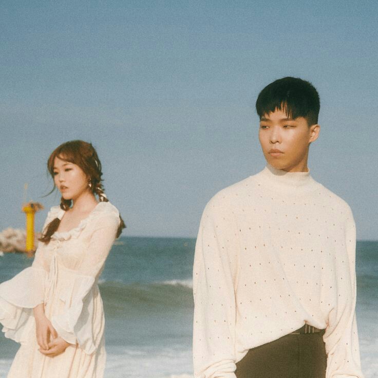 First, I'm very very happy to hear the news that  @ygent_official gave to us. Maybe, I wasn't the only one who excited to hear this good news. I'm so happy after a long time, to be able to enjoy  #AKMU's comeback again. So, congrats!